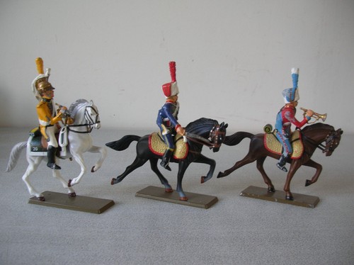 Lot anciens jouets starlux - lot,