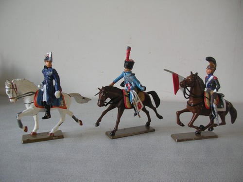 Lot anciens jouets starlux - lot,